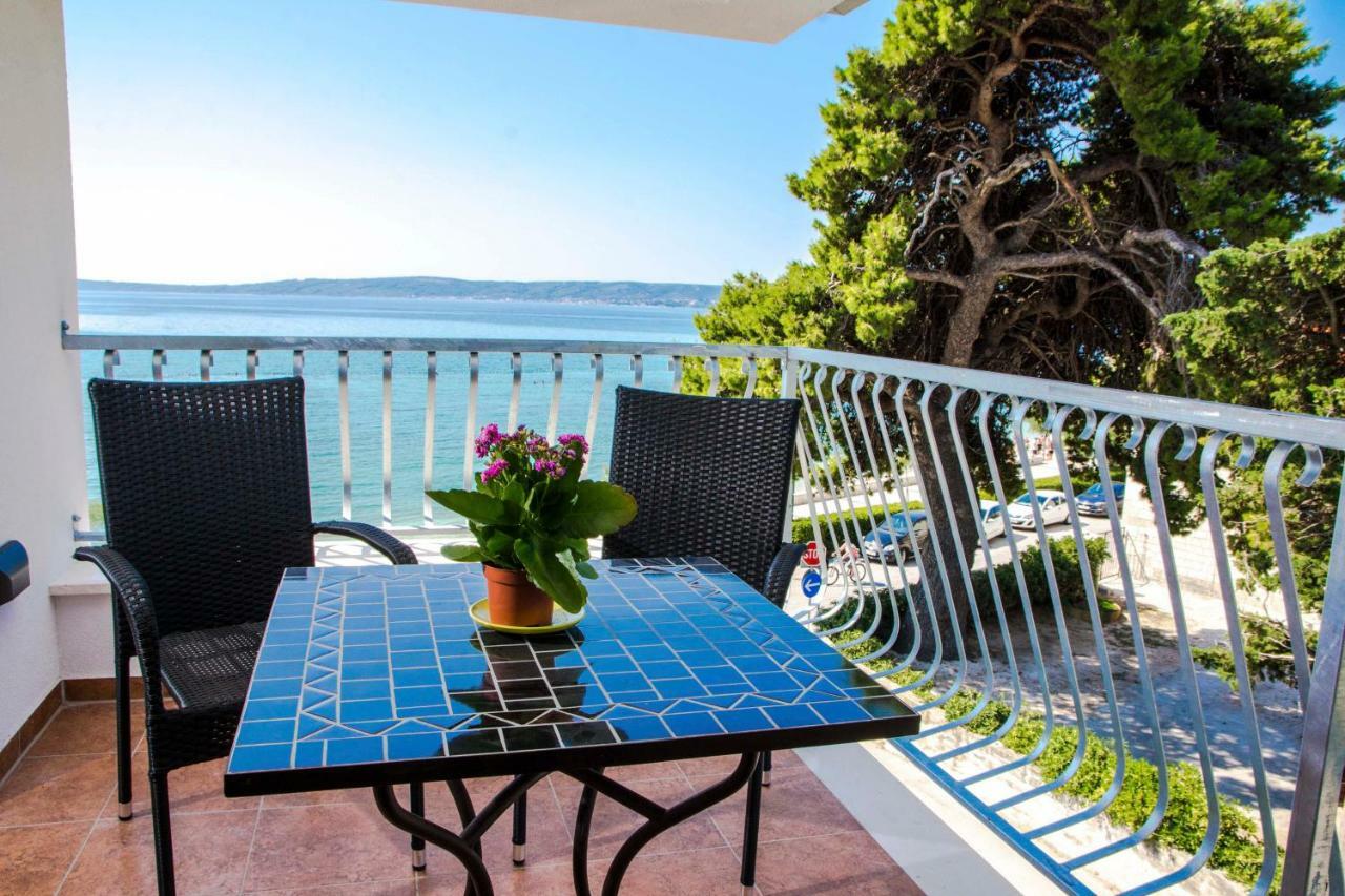 Beachfront Apartments Don Kaštela Buitenkant foto